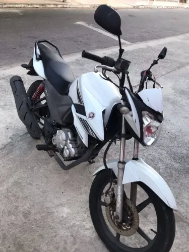 Moto Fazer 150