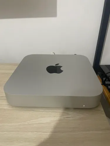 Mac Mini M2 (Pouco usado)