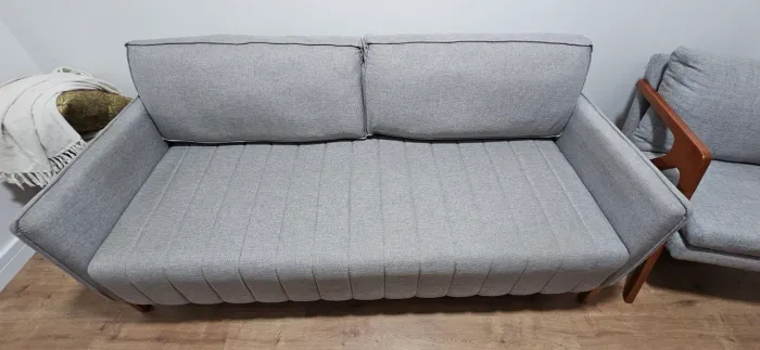 Sofá 2 lugares