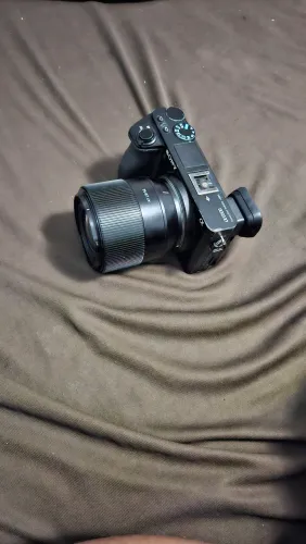 Sony a6500 + lente. Troco em canon