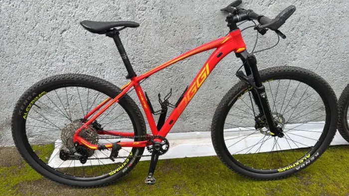 Bicicleta Oggi7.3 - 2021