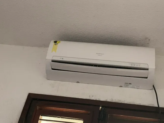 Vendo ar condicionado com defeito 
