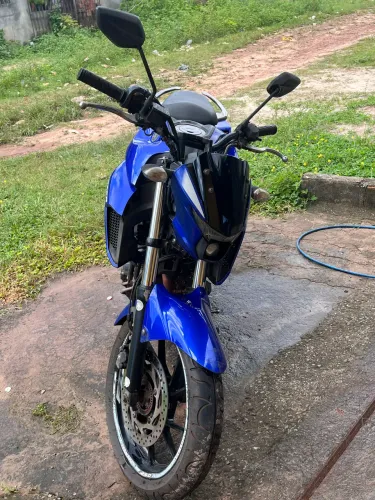 Moto Fazer 250 