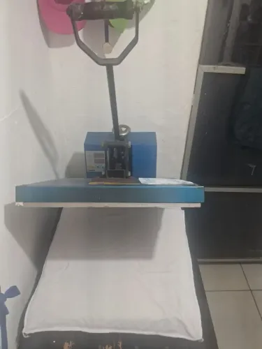 Prenssa térmica