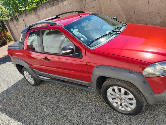 Fiat Strada Adventure1.8/ 1.8 Locker Flex CD 2014