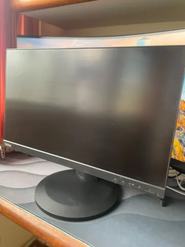 Monitor Lenovo ThinkVision 23