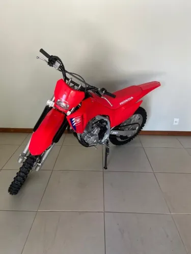 CRF 300 0km !