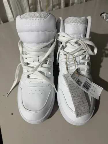 TÊNIS ADIDAS HOOPS 3.0 UNISSEX