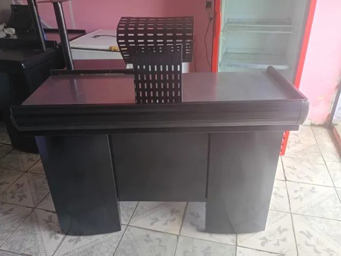 Balcão caixa de supermercado 