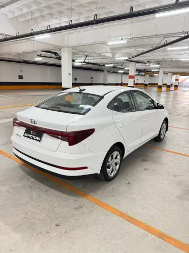 Hyundai HB20S Comfort Plus 1.0 Flex 12V Mec. 2024