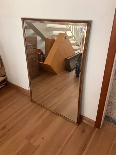 Espelho moldura em madeira 110cm por 78cm