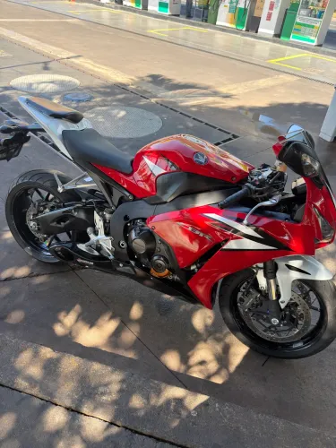 CBR 1000 RR