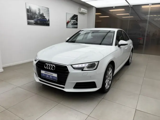 Audi A4 Attraction 2.0 TFSI 190cv S Tronic 2018