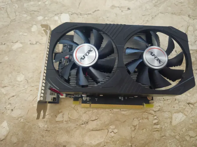 Troco ou Vendo Rx 550 Afox 4gb Troco por Gtx 1050 ti low profile 4gb