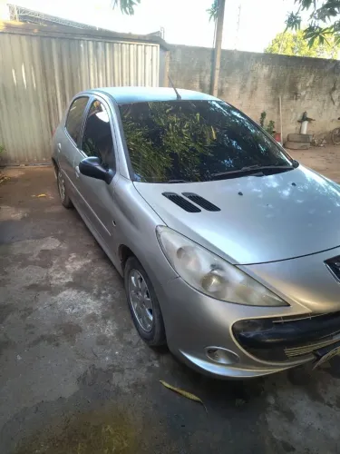 Peugeot 207 XR Sport 1.4 Flex 8V 5P 2011