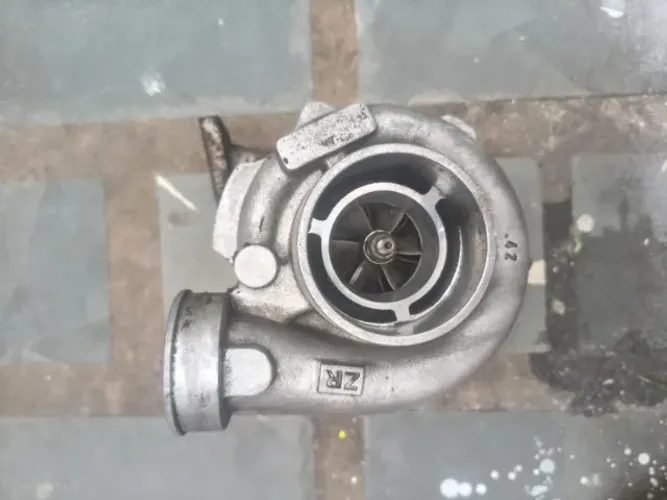 TURBINA ZR .42/.48 fuma um pouco
