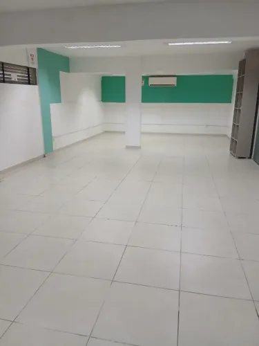 Espaço Comercial 56 m²