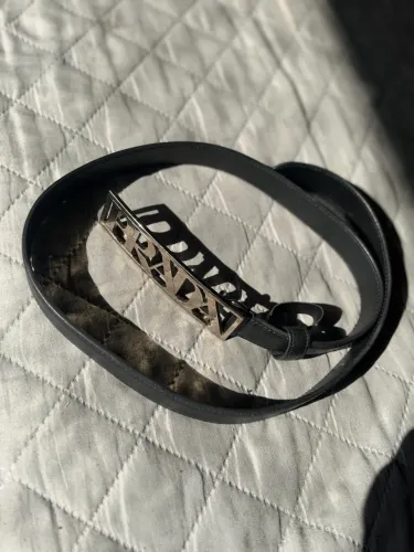 Cinto ORIGINAL Prada Preto