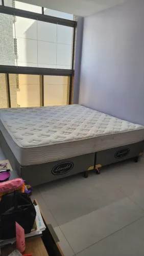 Vendo ou troco por Bicama: Cama box super King 2m×2m