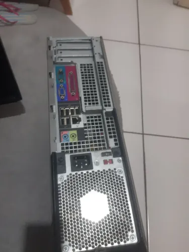 CPU da Dell e monitor barato
