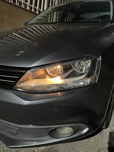 Par faróis jetta 2011 a 2017 originais