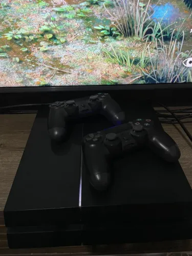 Playstation 4 fat ps4