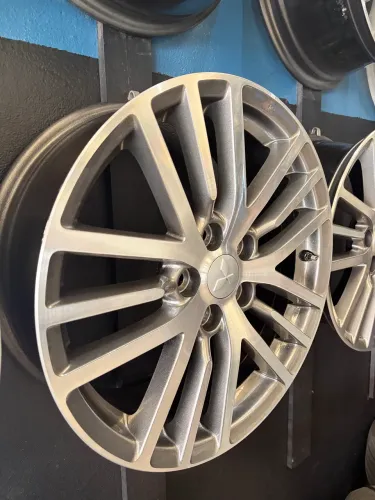 Rodas Asx Outlander aro 18 5x114