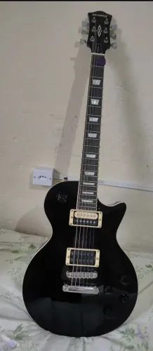 Guitarra Strinberg LPS230