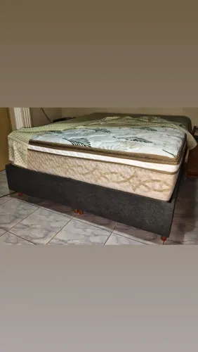 Cama casal paropas modelo bambom molas ensacadas semi nova 2 meses de uso