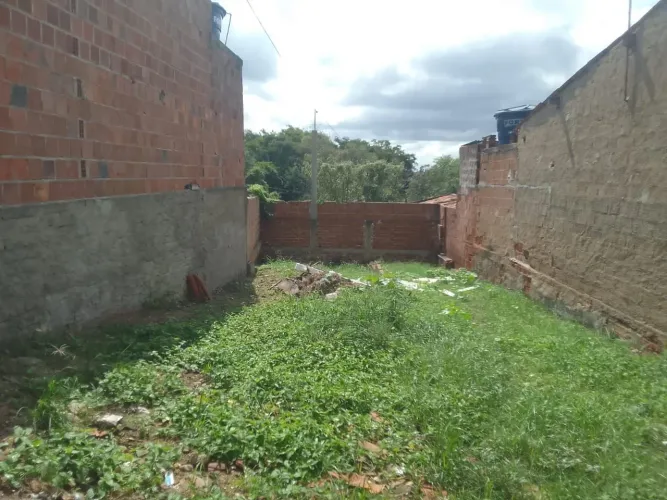 TERRENO EM LIMOEIRO