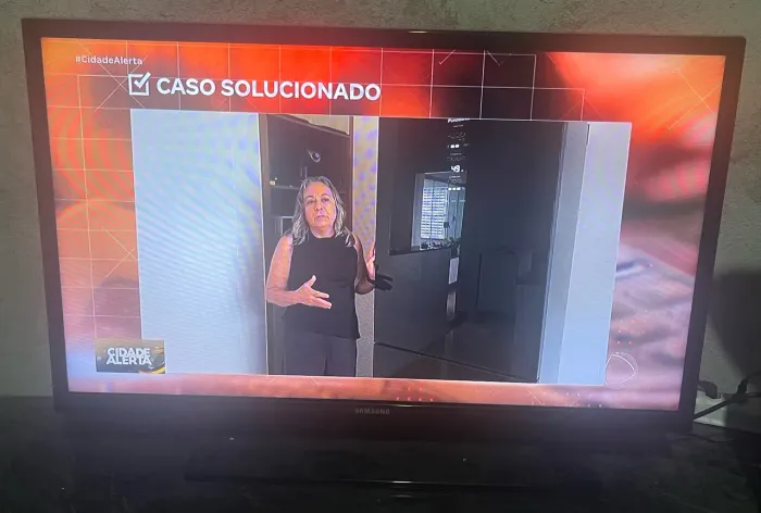 TV Samsung 32? + Controle + Antena de 5 Metros