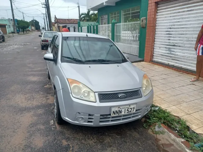 Ford Fiesta 1.0 8V Flex/class 1.0 8V Flex 5P 2009