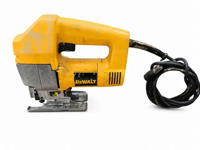 serra tico tico dewalt dw318