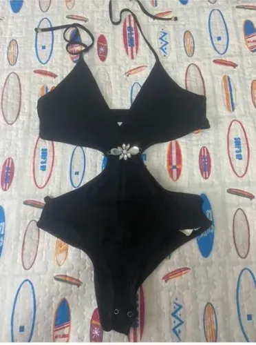 Kit duas peças marca Colcci