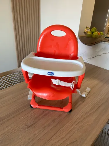 Cadeira alimentação chicco
