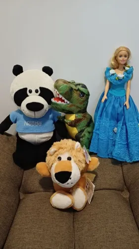 Lote de bonecas/bonecos com Barbie Azul