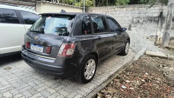 Fiat Stilo 1.8 SP Flex 8V 5P 2007