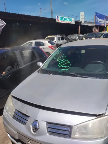 Sucata Megane Gran tur 1.6 16 válvulas manual 