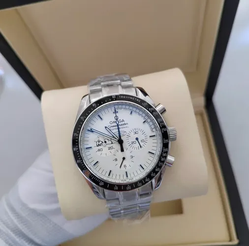 Vendo relógio omega speed master automático base ETA