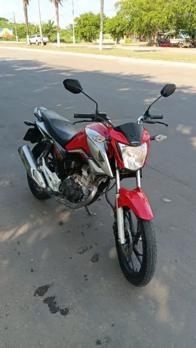 Titan 160 ( única dona )