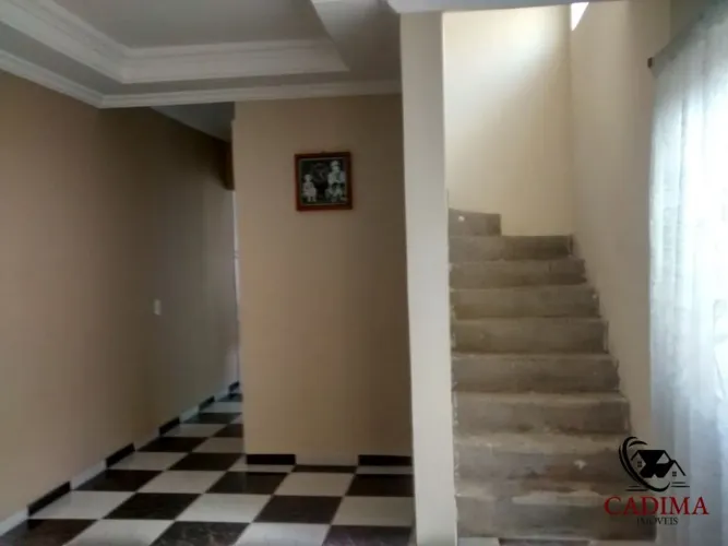 Casa à venda com cinco quartos São Vicente/Mauá SP!