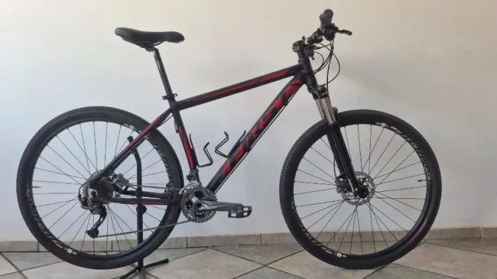 Bike First 19" - Aro 29? | Shimano Alívio Completo