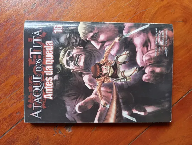 Mangá Shingeki No Kyojin, Volume 16 (Antes da queda)