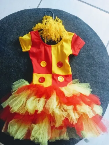 fantasia Emília sítio pica pau