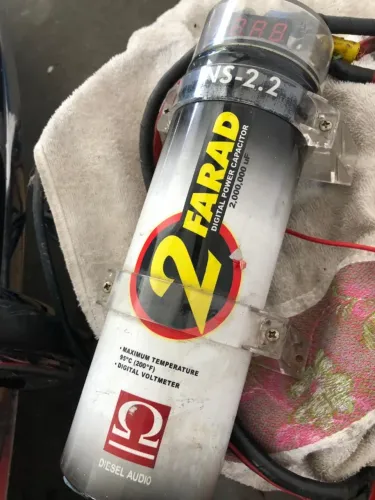 Capacitor Digital Diesel Audio 2 Farad: Estabiliza a energia e protege sua bateria