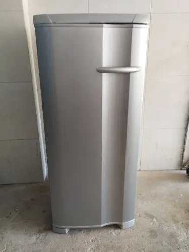 Vendo freezer de ótima qualidade barato pra sair logo
