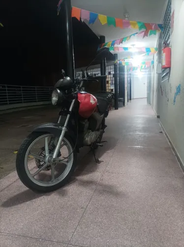 Honda CG Fan ESI 150 - Muito Conservada