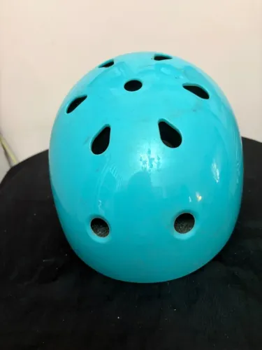 Capacete azul Oxelo