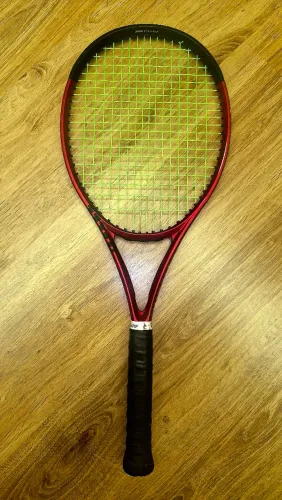 Raquete de tenis wilson clash pro v2