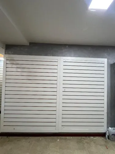 Painéis Canaletados